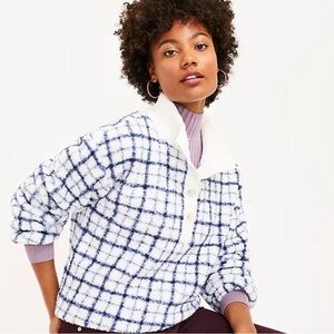 LOFT White and Blue Ribbed Collar Checkered Pullover Fleece Sweatshirt. Size SP